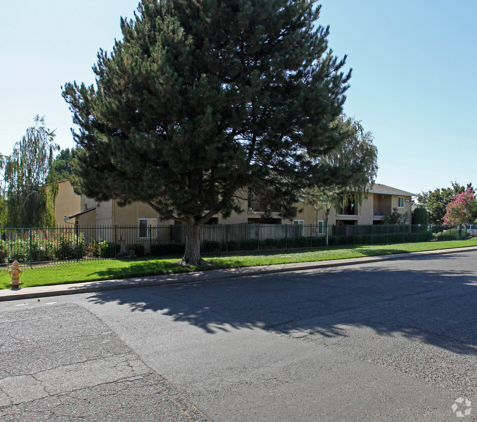 Foto del edificio - Countrywood Apartment Community