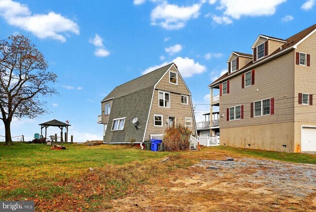 Foto del edificio - 92 Sinnickson Landing Rd