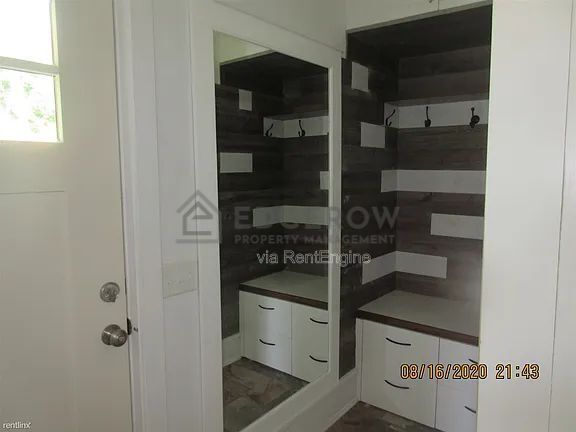 Foto del edificio - 1063 Quarry Ave NW