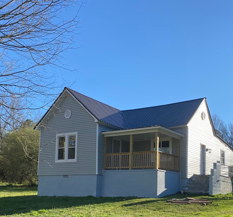 Foto principal - 1198 SE Dockery Ln