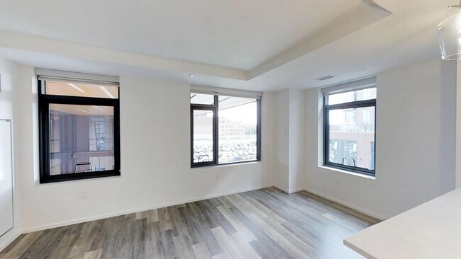 Building Photo - 345 Harrison Ave