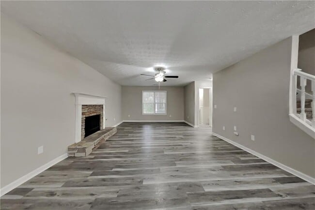 Foto del edificio - 275 Grayson Manor Dr SW