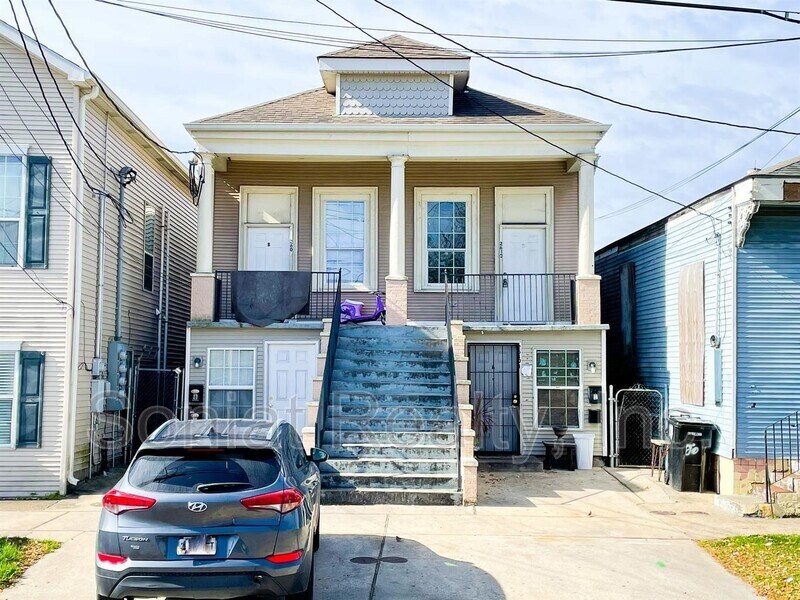 2608 Bienville St Unit 2608A, New Orleans, LA 70119 Condo for Rent in