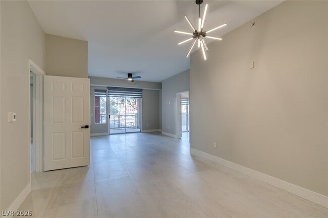 Building Photo - 63 E Agate Ave