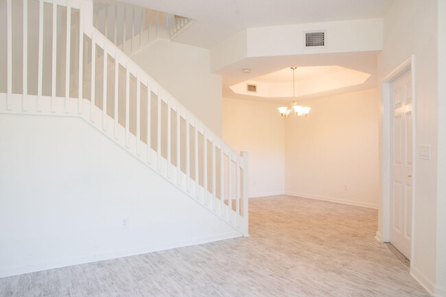 Foto del edificio - 6516  Morgan Hill Trail 1802 West Palm Bea...