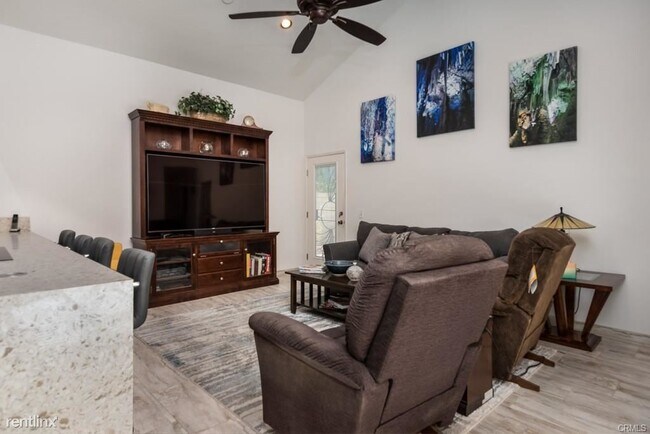 Building Photo - 3 br, 3.5 bath House - 48 Santo Domingo Dr