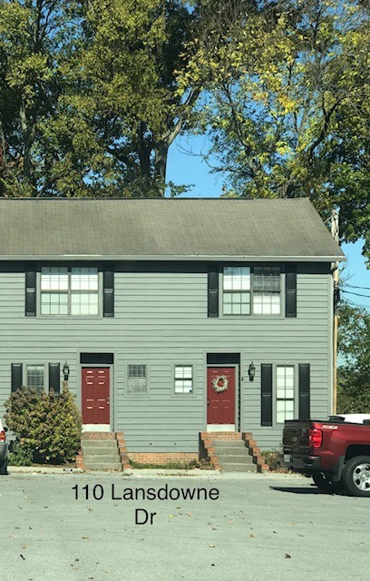 Primary Photo - 110 Lansdowne Dr