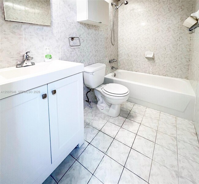 Foto del edificio - 8287 SW 128th St