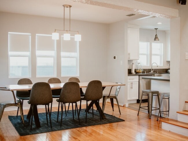 Foto del edificio - 1730 Asbury Dr