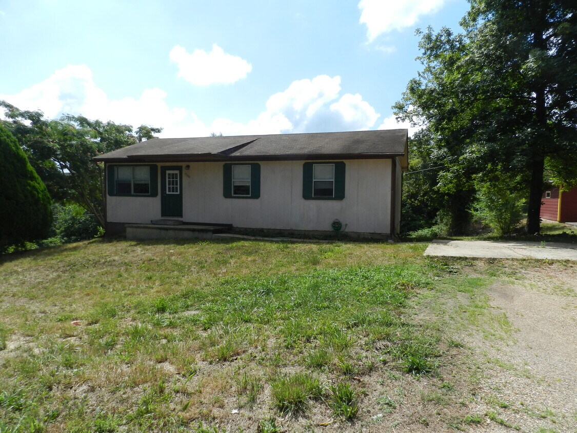 15304 Temple Ln, Saint Robert, MO 65584 House Rental in Saint Robert