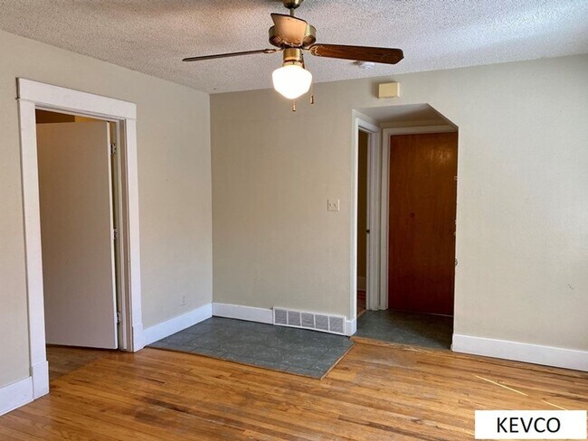 Foto del edificio - 411 Garfield St