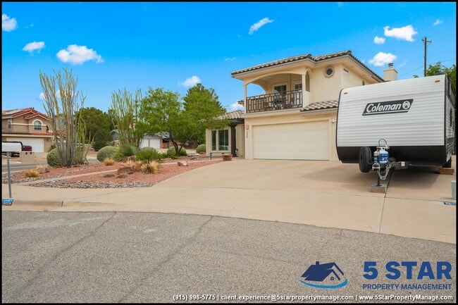 Building Photo - 6052 Bandolero Dr