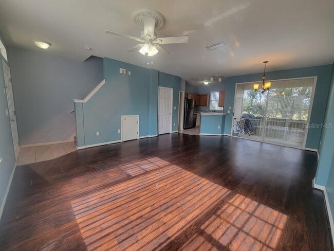 Building Photo - 10934 Black Swan Ct