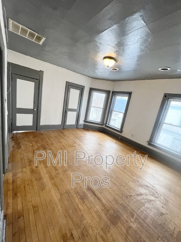 Foto del edificio - 1237 N 24th St