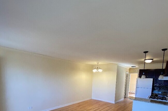 Foto del edificio - 8500 Waukegan Rd