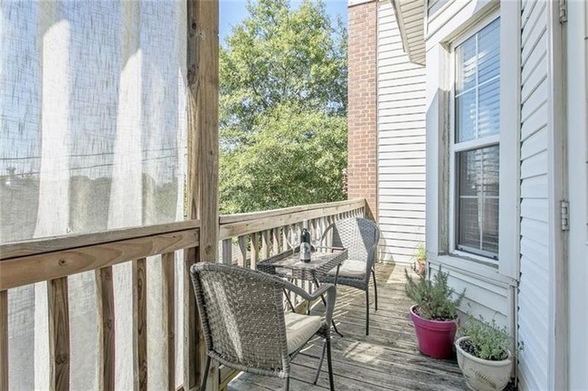 Foto del edificio - 737 Barnett St NE