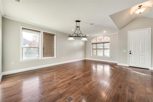 Building Photo - 11800 Bertram Rd