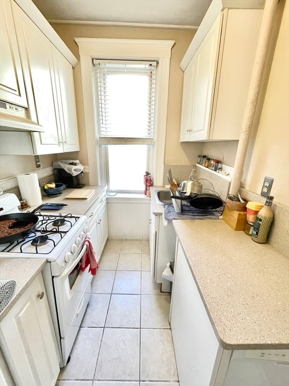 Building Photo - 131 Park Dr