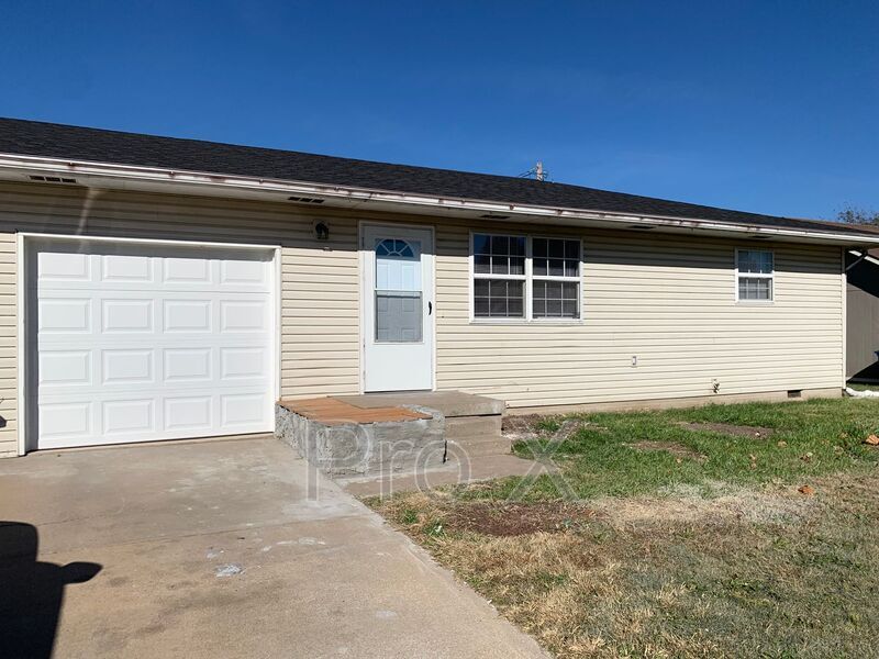 3037 W 15th St Unit MO 64801, Joplin, MO 64801 Condo for Rent in