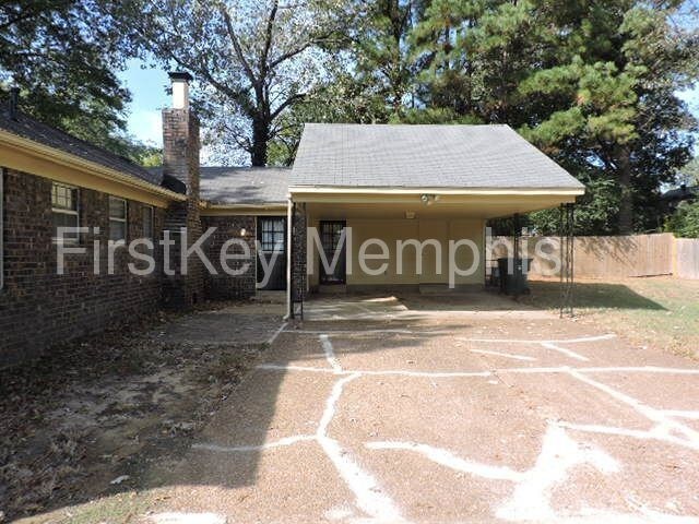 Foto del edificio - 6226 Ridgeline Dr