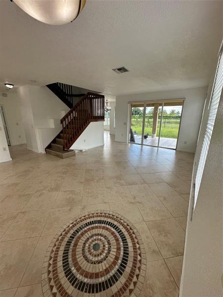 Foto del edificio - 13376 SW 47th St