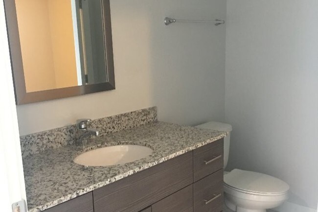 Foto del edificio - 1121 E Twiggs St