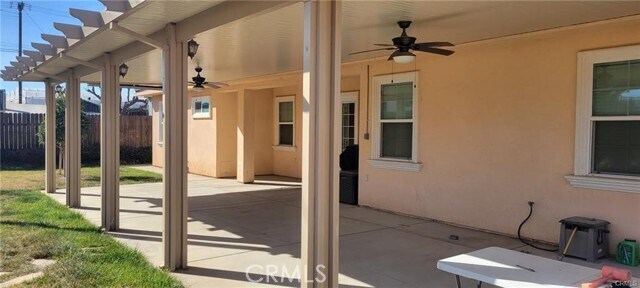 Foto del edificio - 19015 Spalding Ave