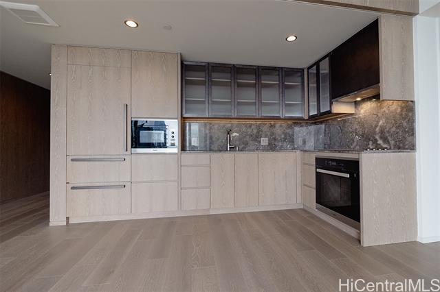 Foto principal - 1000 Auahi St