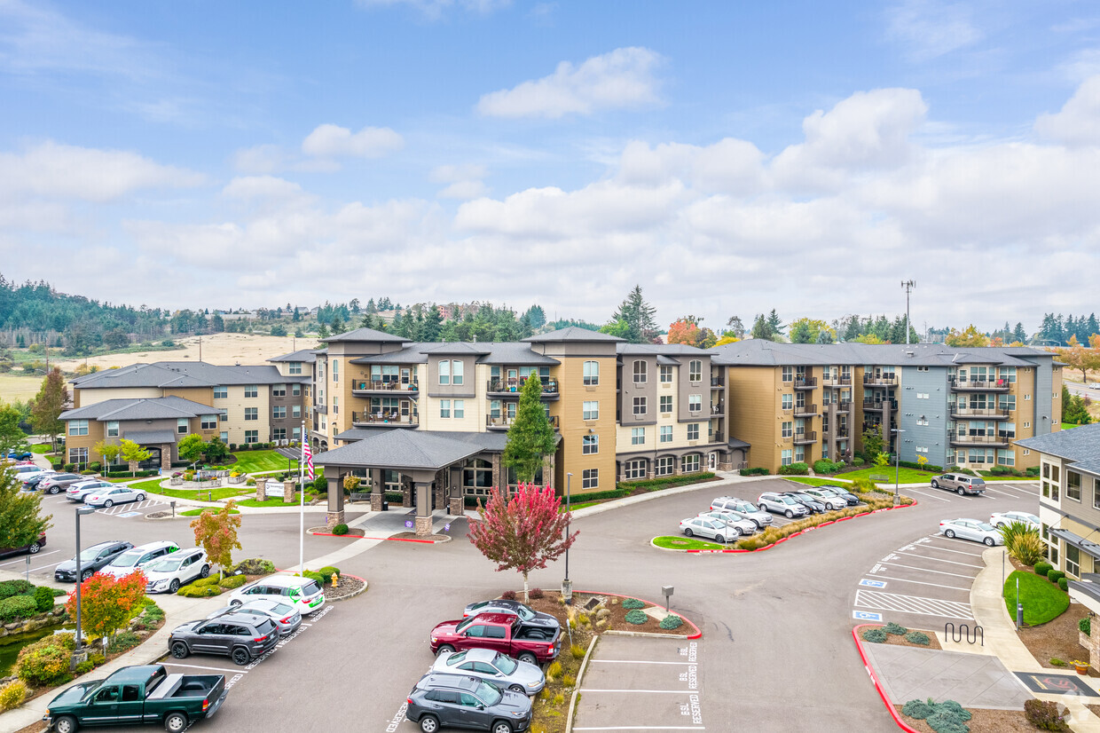 Foto principal - Bonaventure of Salem Senior Apartments
