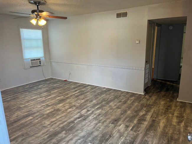 Building Photo - 5706 Brownfield Dr