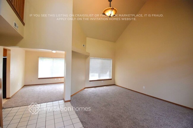 Building Photo - 32724 17th Ave SW
