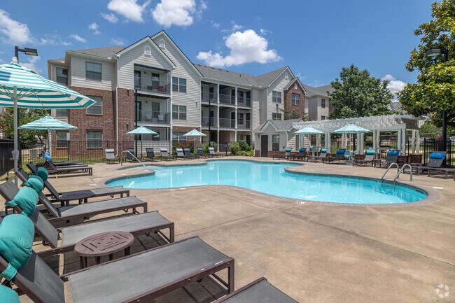 Piscina - Centerstone Apartment Homes
