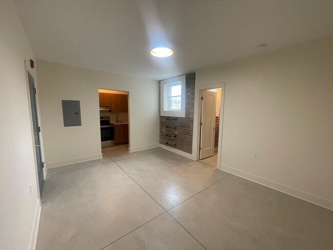 Foto del edificio - 6465 Sterling St