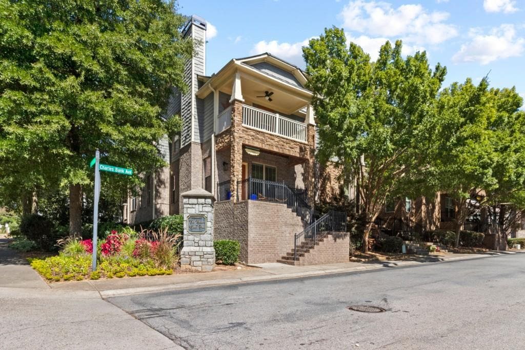 Primary Photo - 700 Charles Bank Ave SE