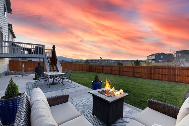 Foto del edificio - 10850 Matta Dr