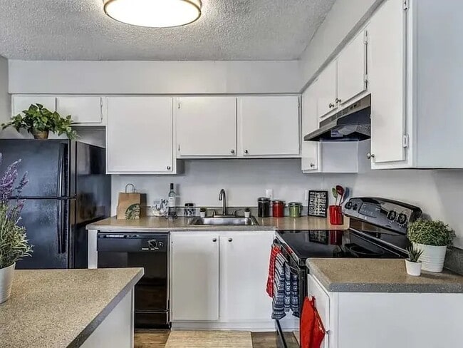 Photo - 3631 Callaghan Rd Apartment