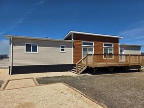 Building Photo - 99 Prairie Oak Dr