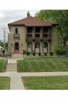 Building Photo - 2719 N Avondale Blvd