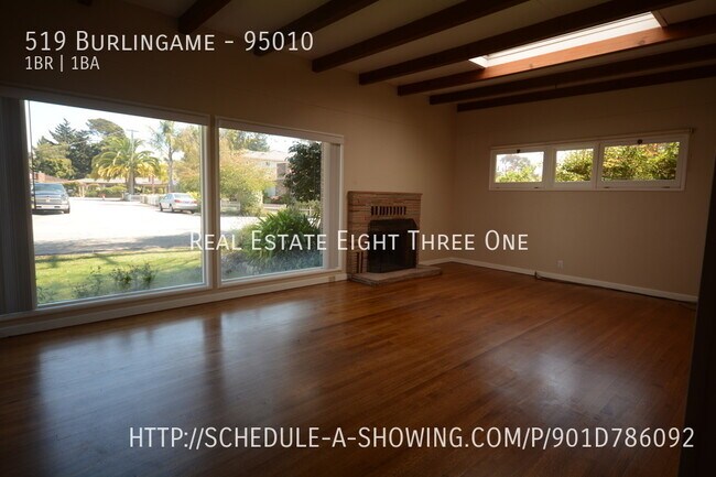 Foto del edificio - Charming Capitola Home /  1 bedroom 1 bath