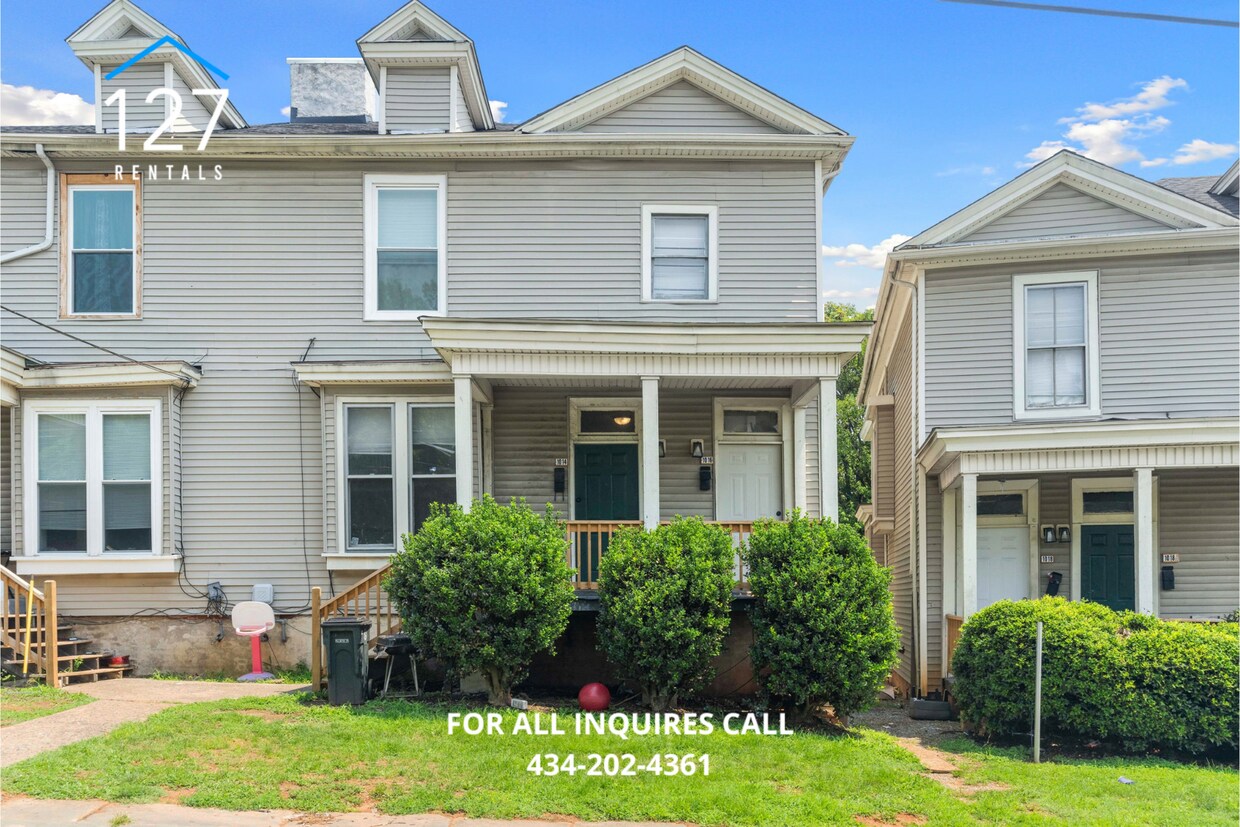 Primary Photo - Spacious 3-Bedroom Apartment with Modern U...