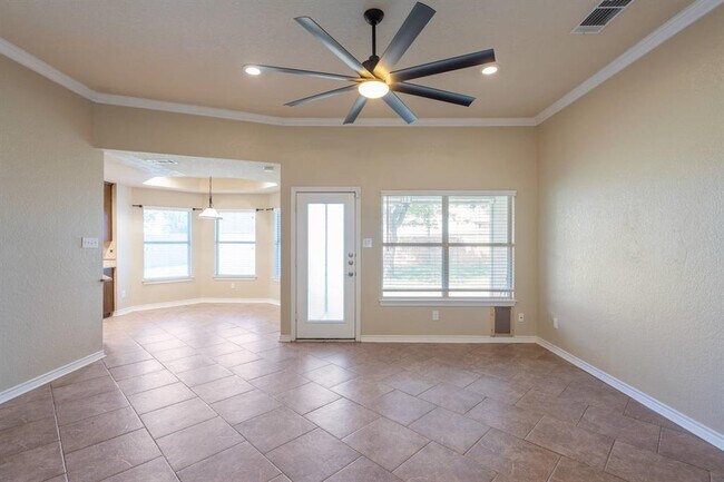 Foto del edificio - 2604 Bluebonnet Valley Dr