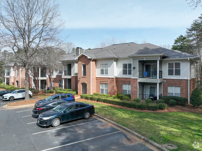 Building Photo - Presley Oaks