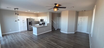 Building Photo - 658 Integrity Point Ave