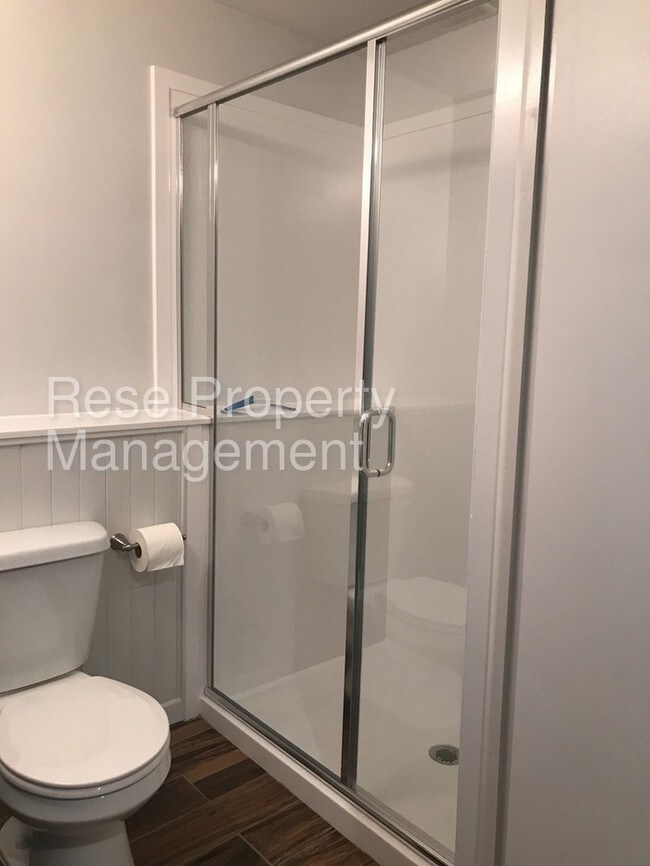 Foto del edificio - 2420 W Gordon Ave