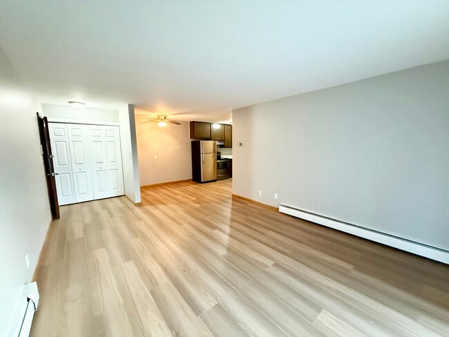 Building Photo - Bayside Apartments
