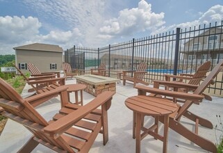 Interior Photo - Graycliff Luxury Townhomes