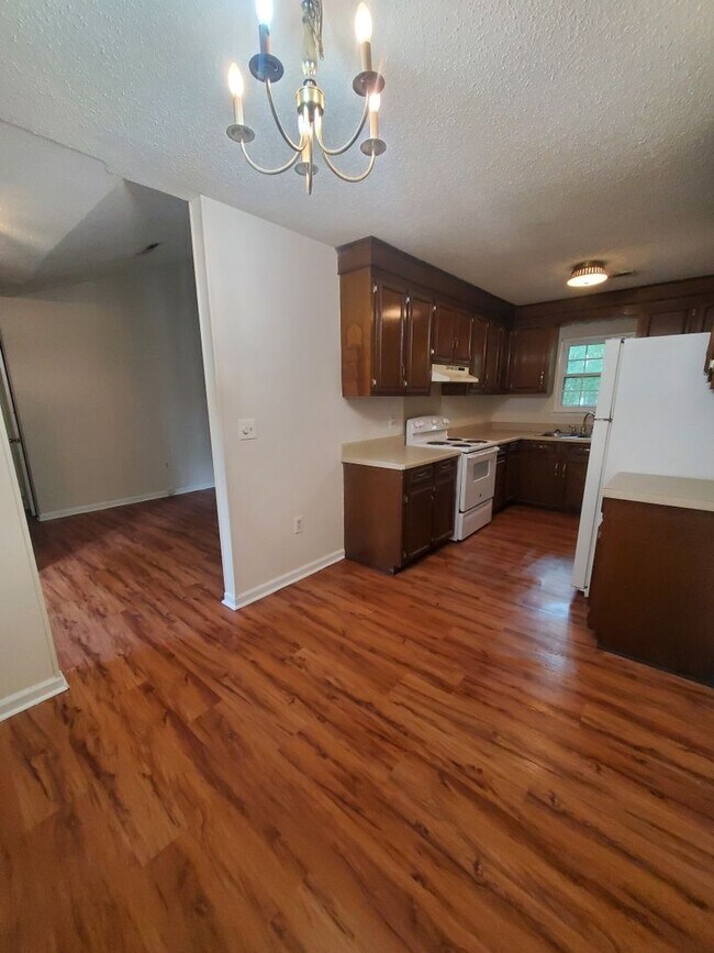 Foto del edificio - 3 Bedroom Home in Sedgefield