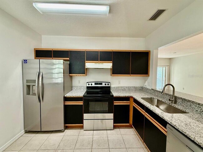 Foto del edificio - 6014 Portsdale Pl