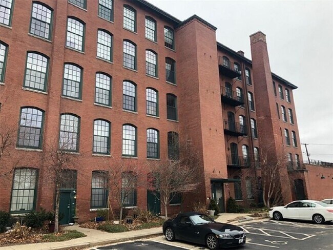 Foto del edificio - 28 Bayley St