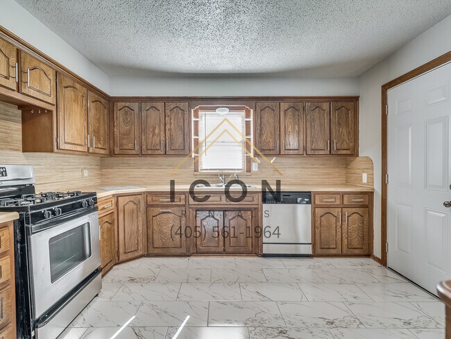 Foto del edificio - 3228 NW 11th St